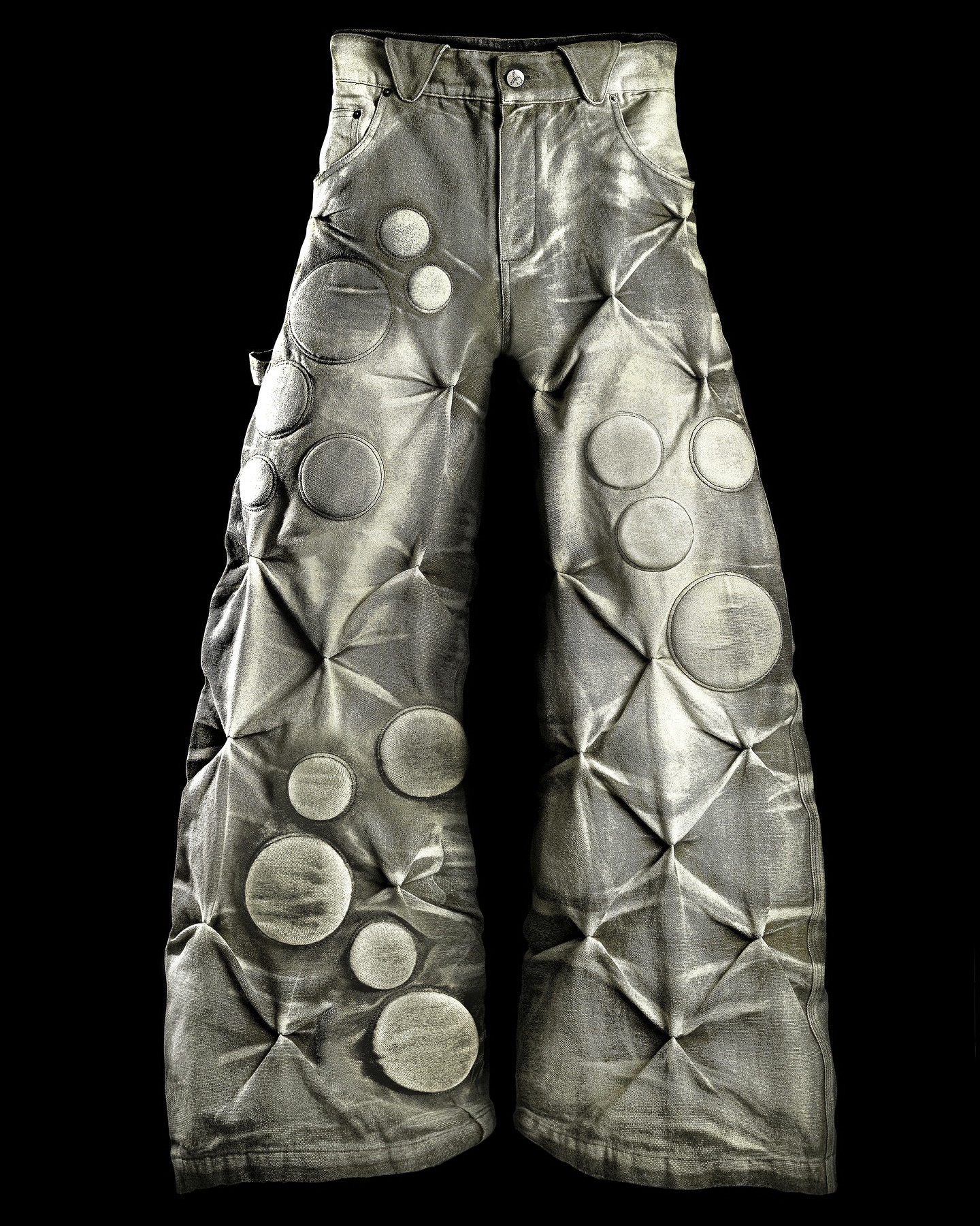 452675012_1016758259899039_5022168901022028005_n-1.jpg Badson Leather Jeans - Image 1